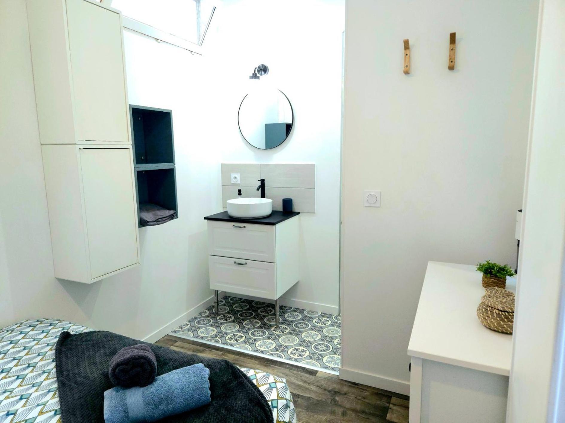 Logement Proche Hypercentre Caen Extérieur photo